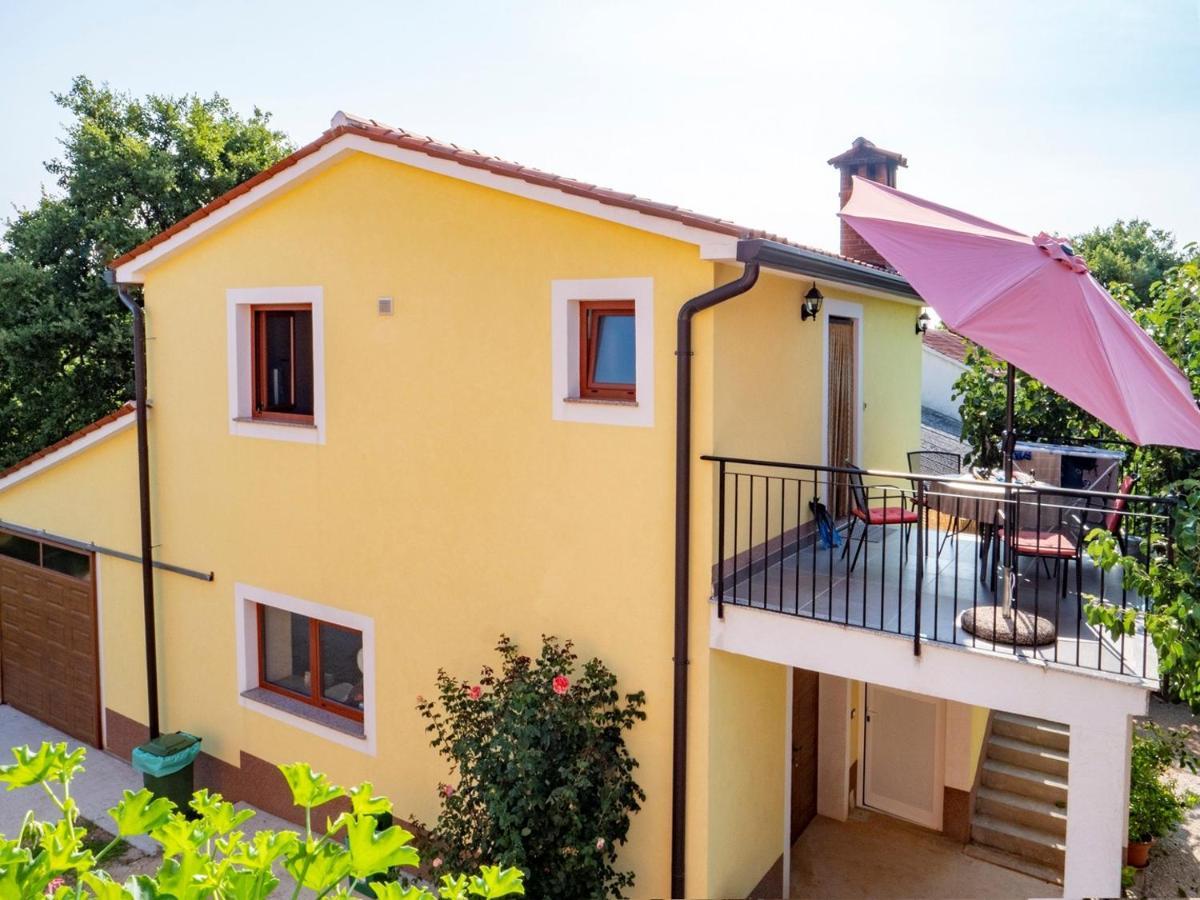 Studio Apartment Gianni Vizinada Luaran gambar